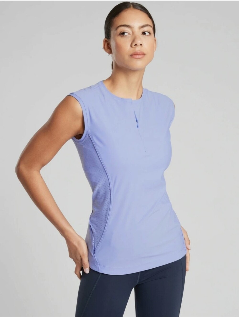 Athleta Pacifica II Tank Mesh-Panel Performance Top Size Medium Light Blue EUC